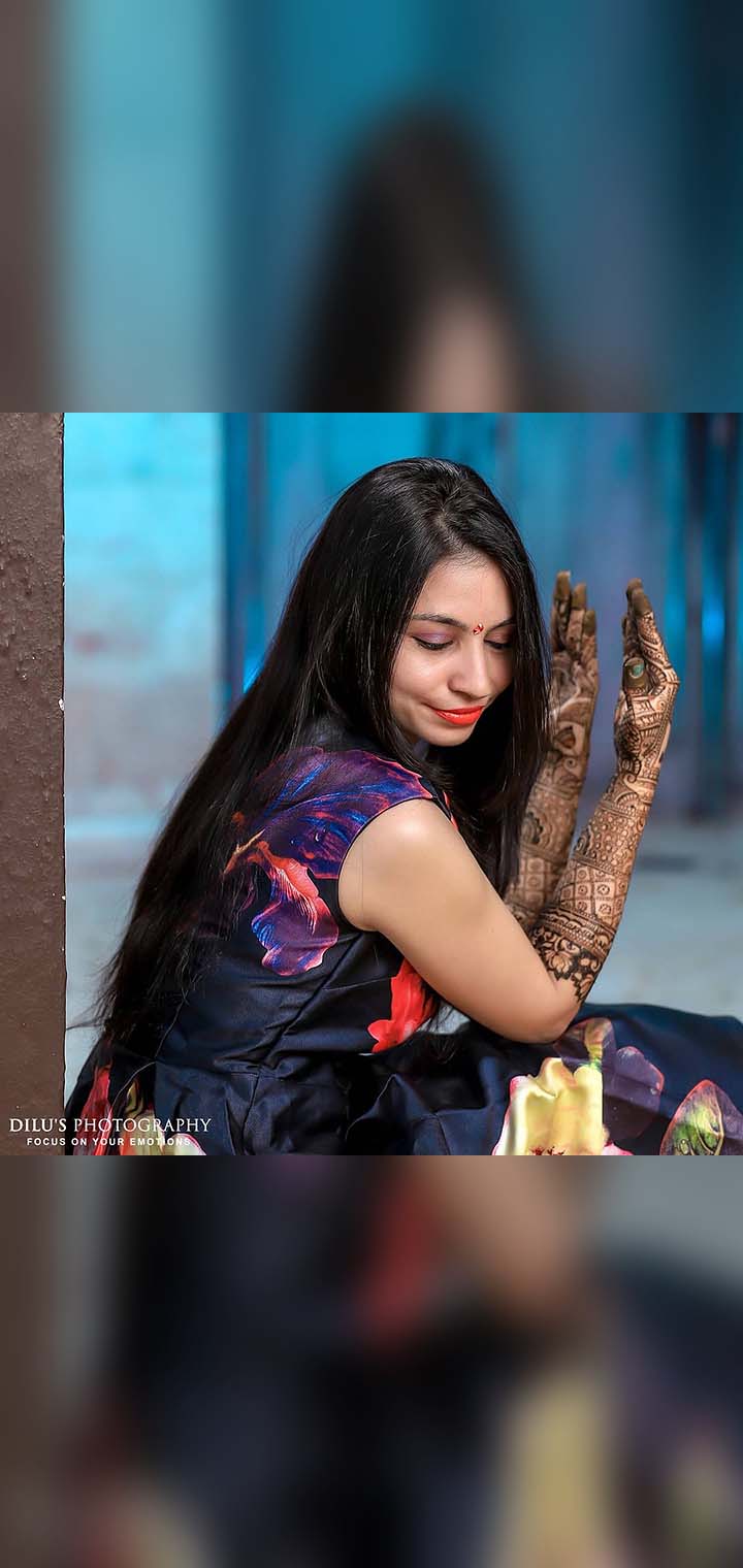 Dilus Photography Pose Image