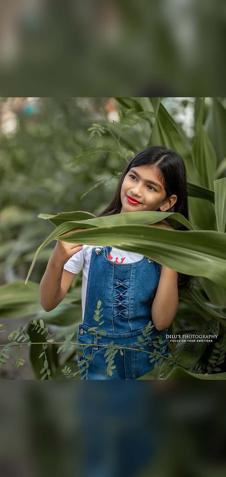 Dilus Photography Pose Image