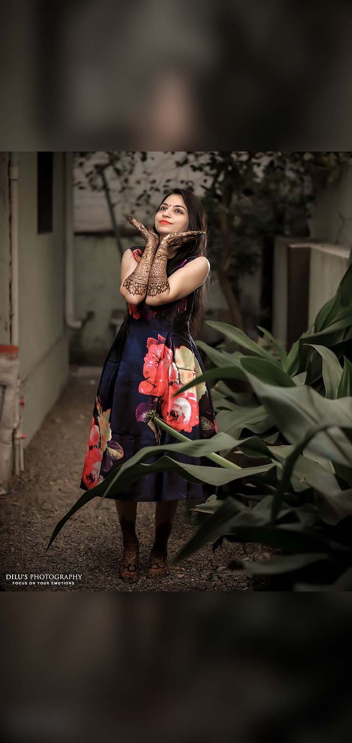 Dilus Photography Pose Image