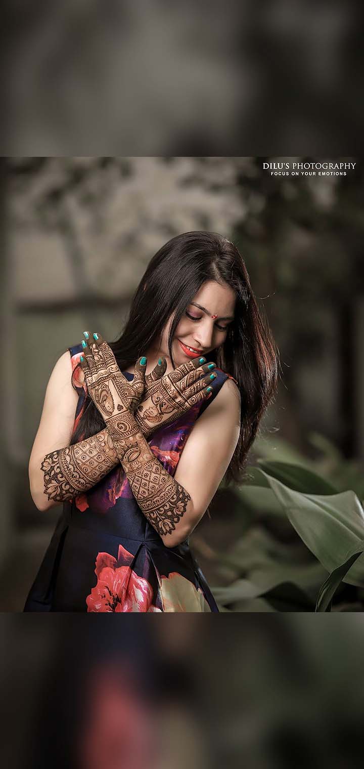 Dilus Photography Pose Image