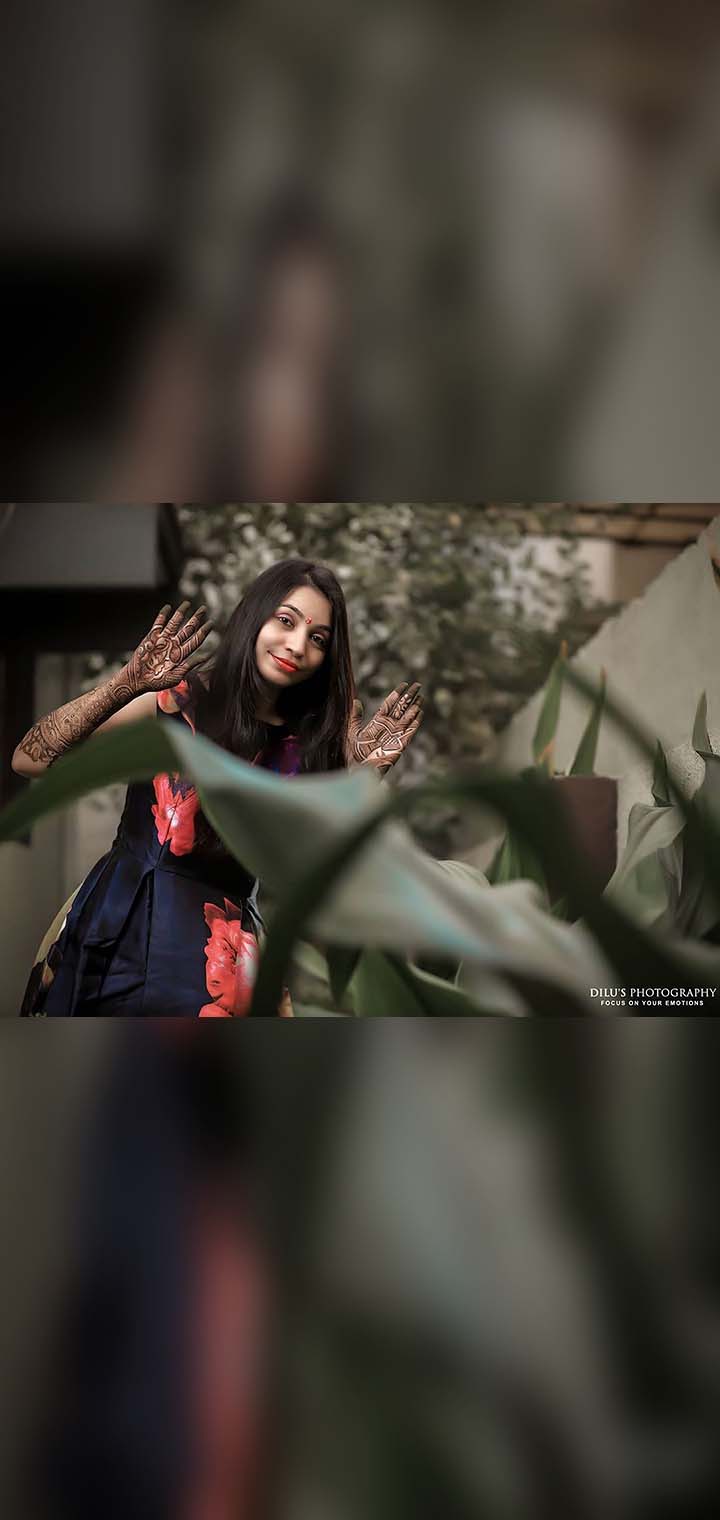Dilus Photography Pose Image
