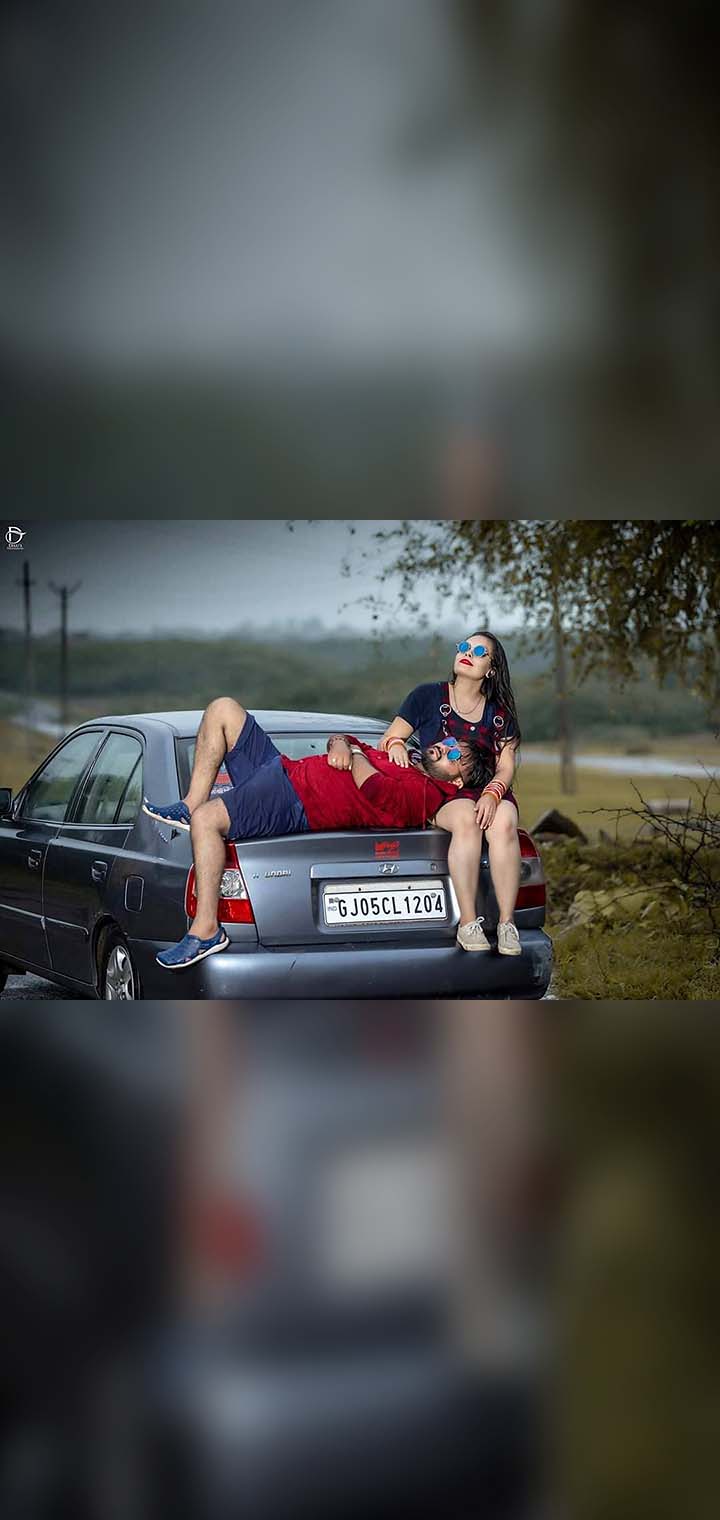 Dilus Photography Pose Image