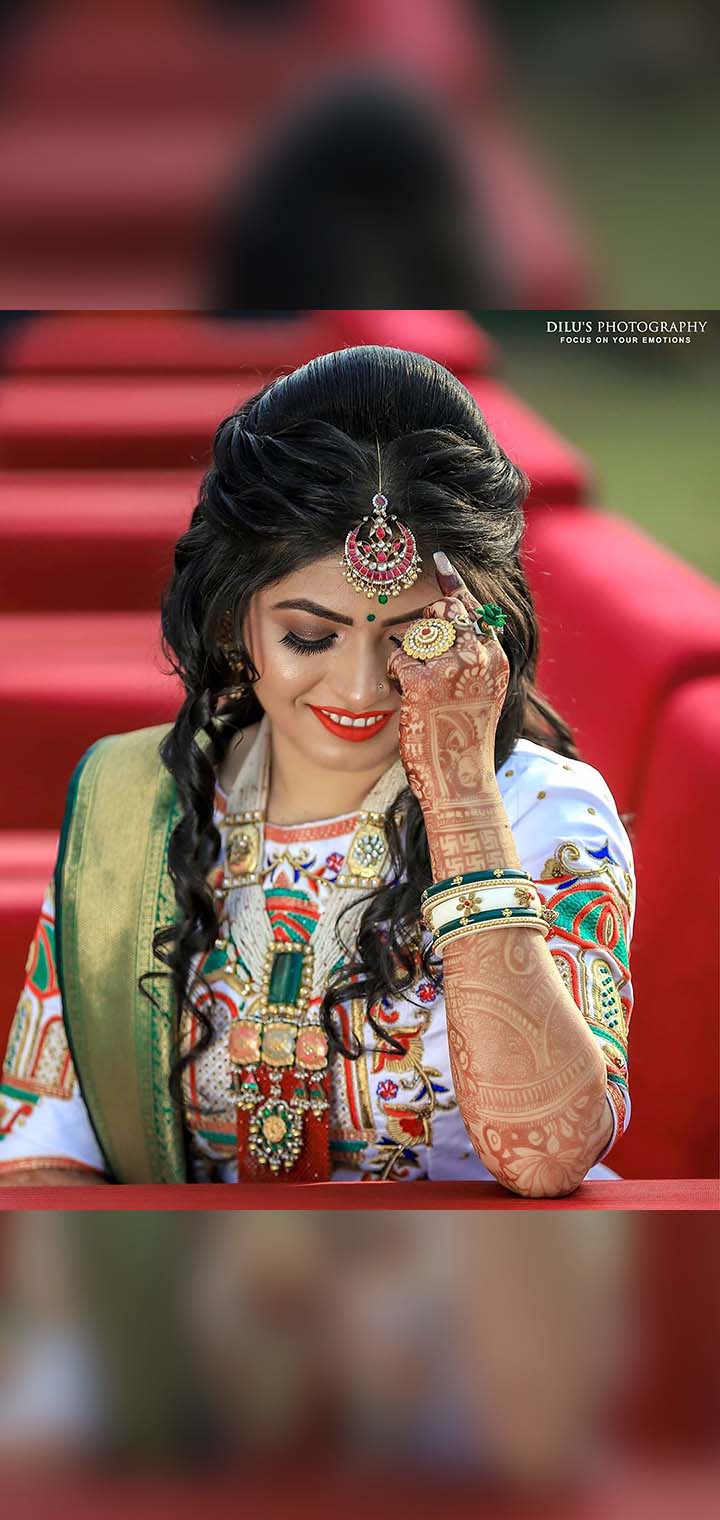 Dilus Photography Pose Image