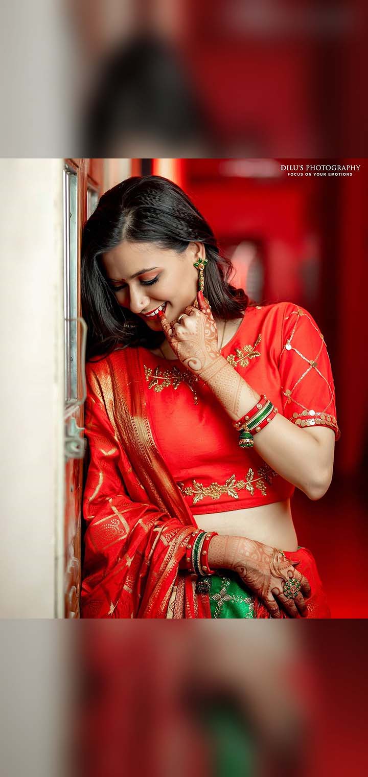 Dilus Photography Pose Image