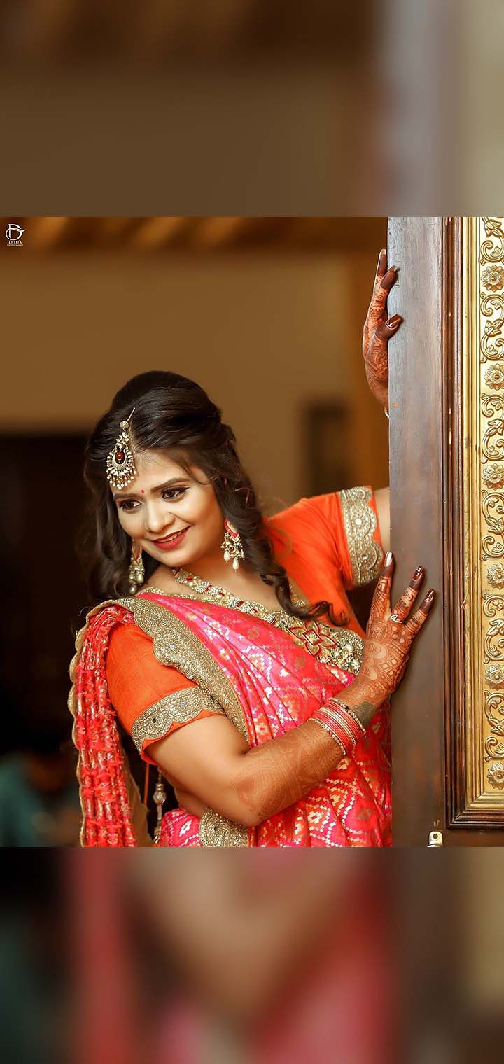 Dilus Photography Pose Image