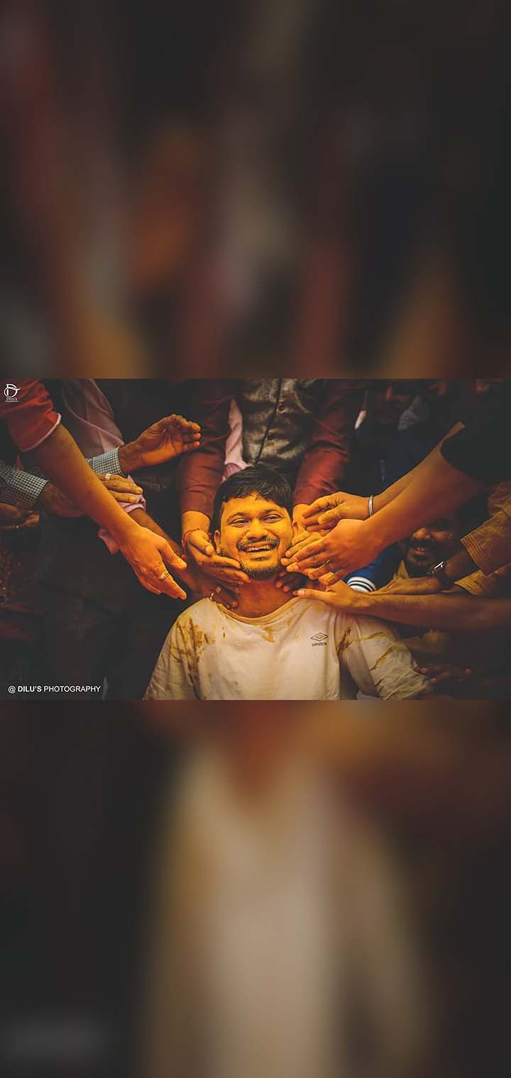 Dilus Photography Pose Image