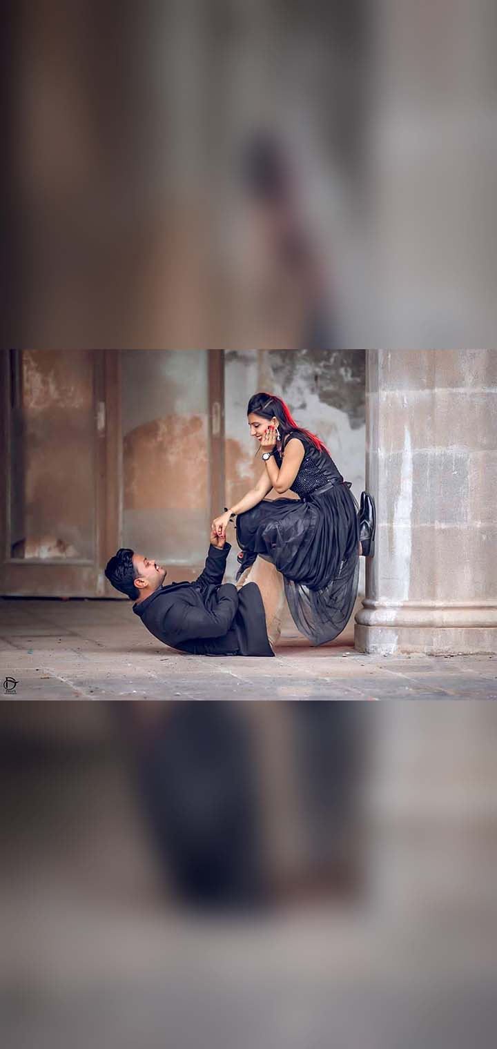 Dilus Photography Pose Image