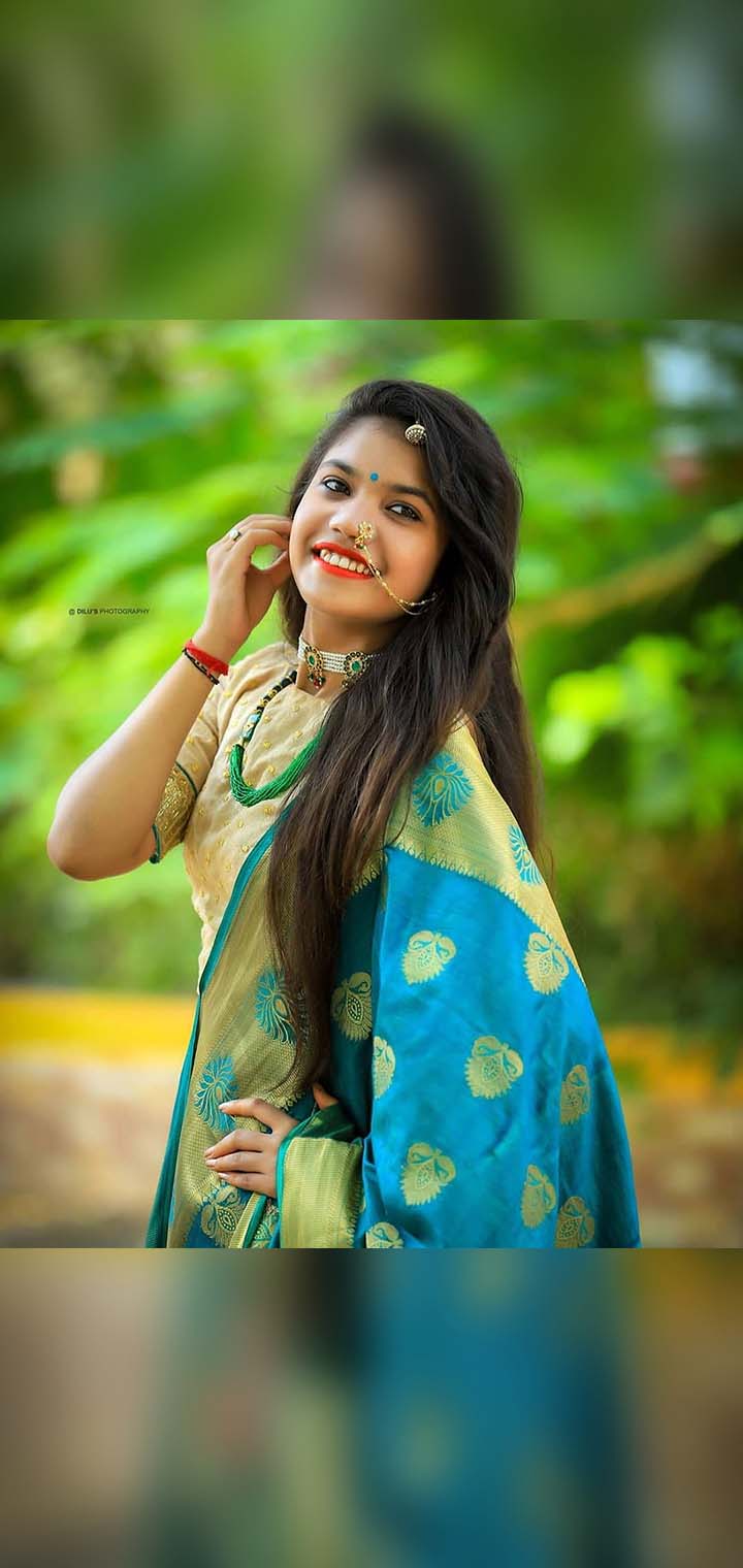 Dilus Photography Pose Image