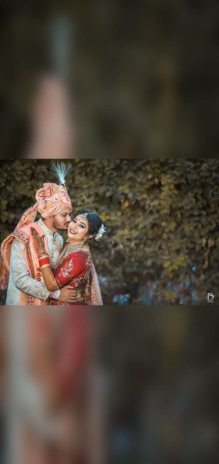 Dilus Photography Pose Image