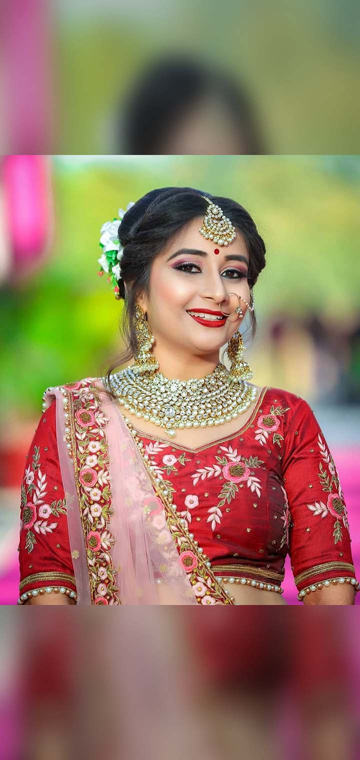 Dilus Photography Pose Image