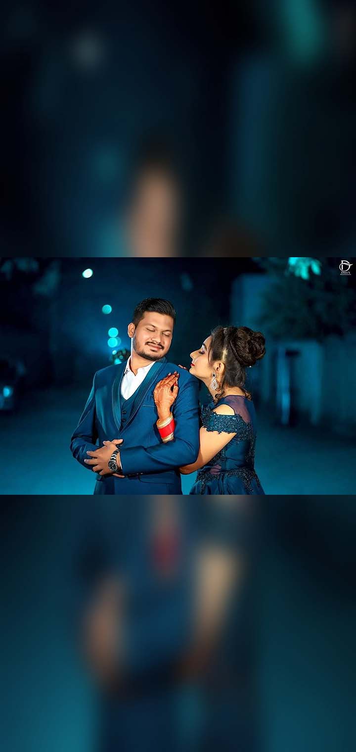 Dilus Photography Pose Image