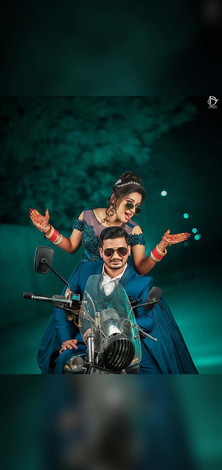 Dilus Photography Pose Image