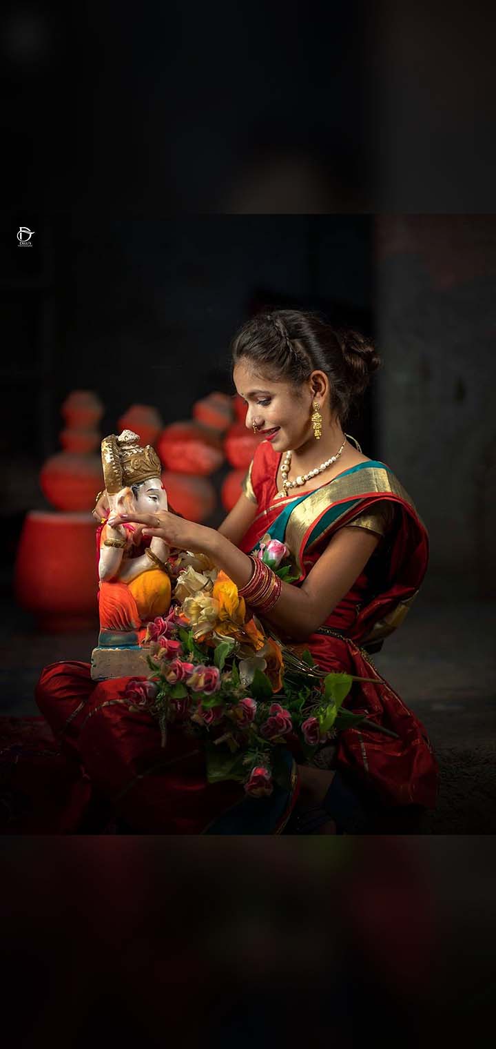 Dilus Photography Pose Image