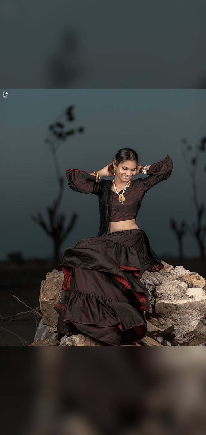 Dilus Photography Pose Image