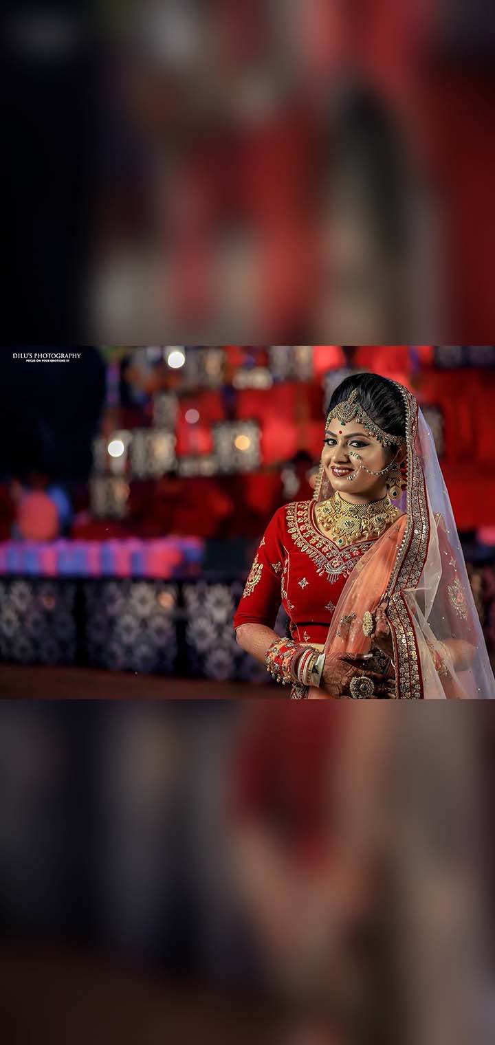 Dilus Photography Pose Image