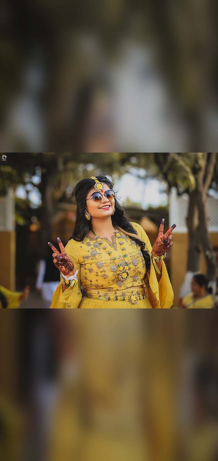 Dilus Photography Pose Image