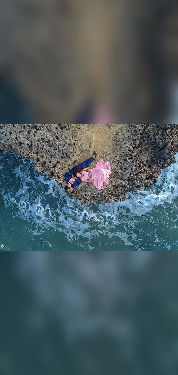 Dilus Photography Pose Image