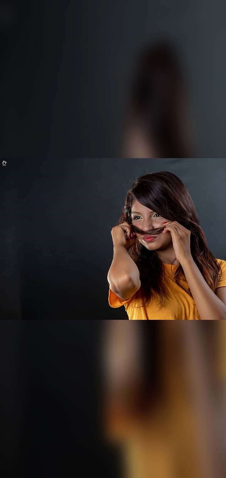 Dilus Photography Pose Image