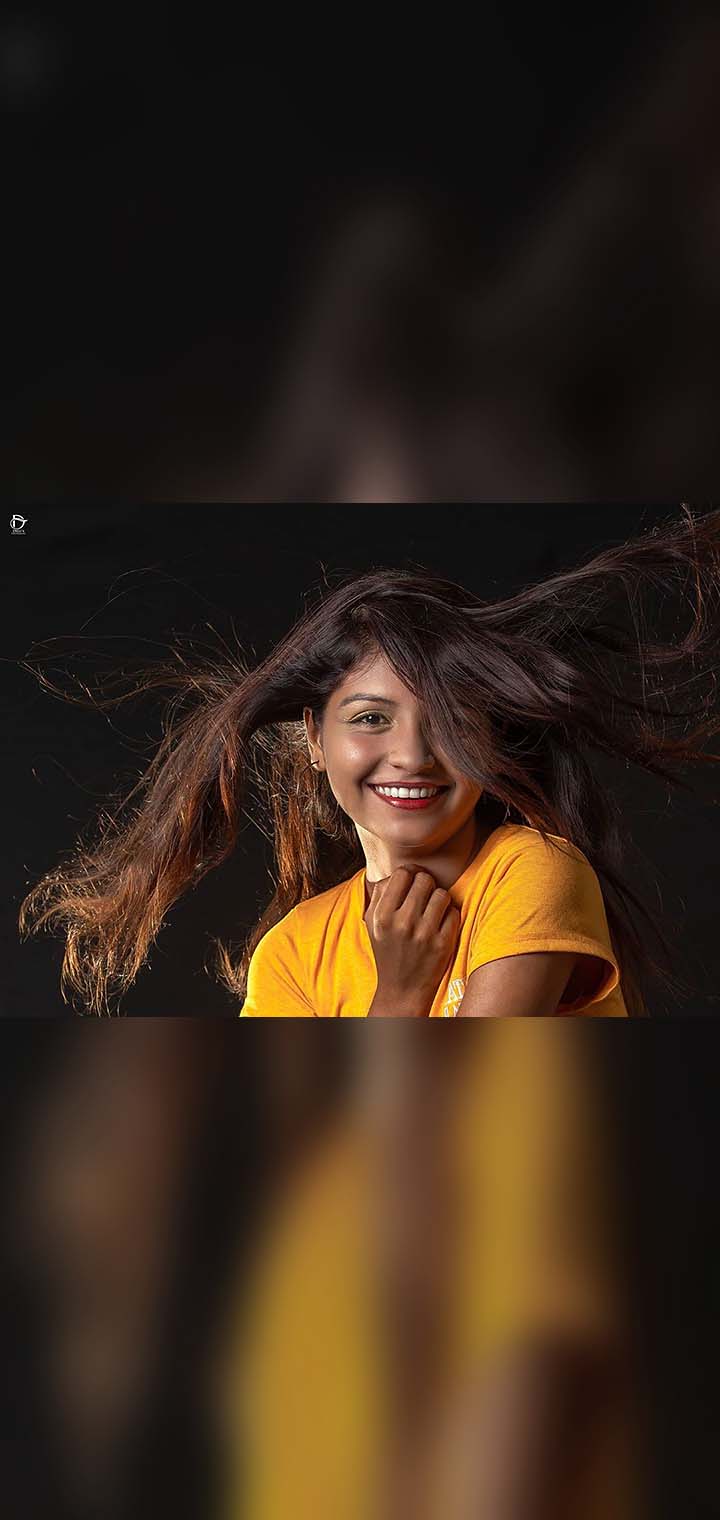 Dilus Photography Pose Image