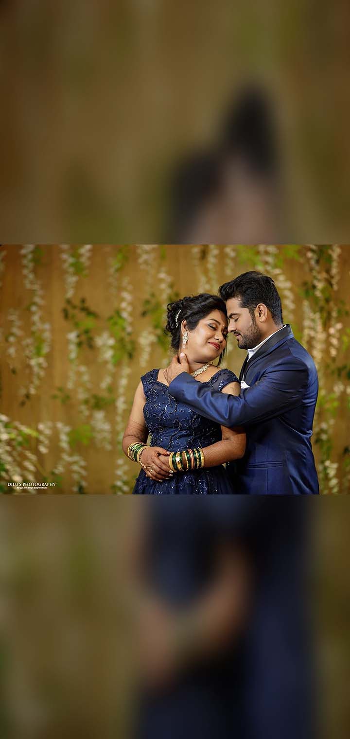Dilus Photography Pose Image