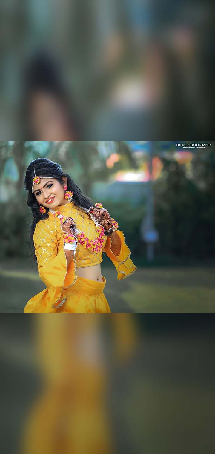 Dilus Photography Pose Image
