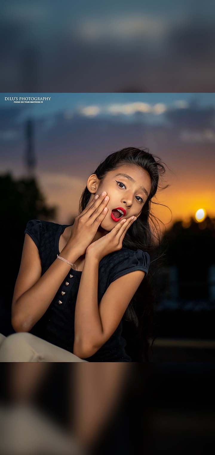 Dilus Photography Pose Image