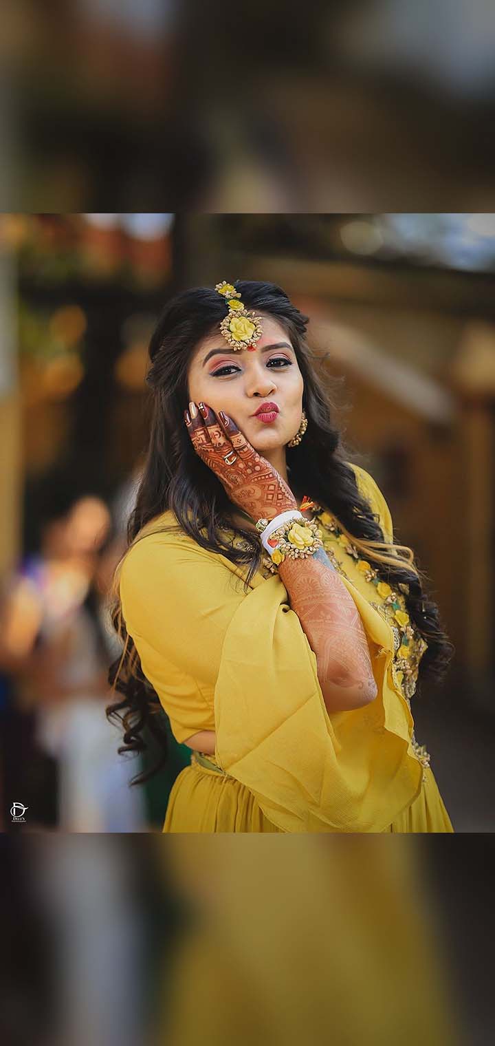 Dilus Photography Pose Image