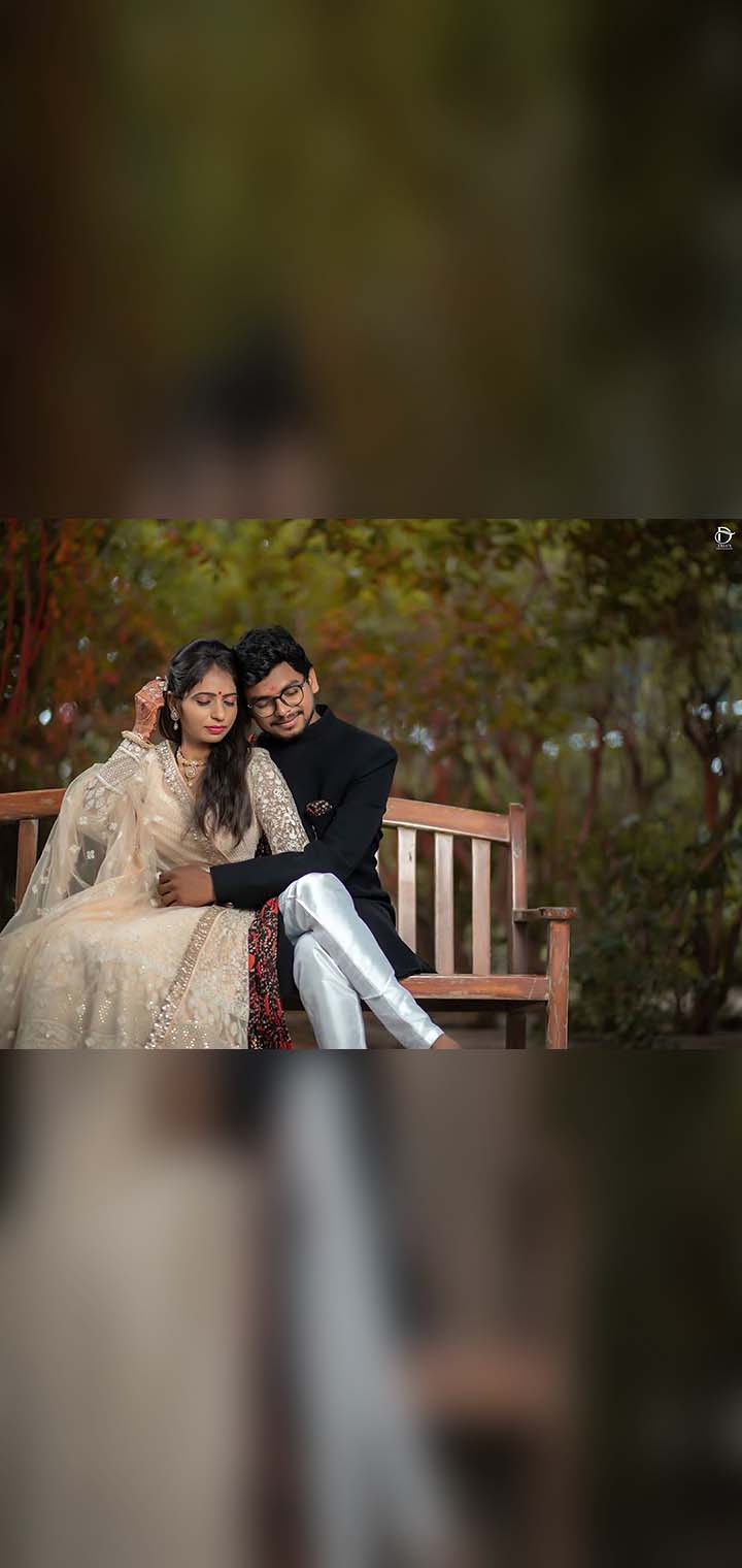 Dilus Photography Pose Image