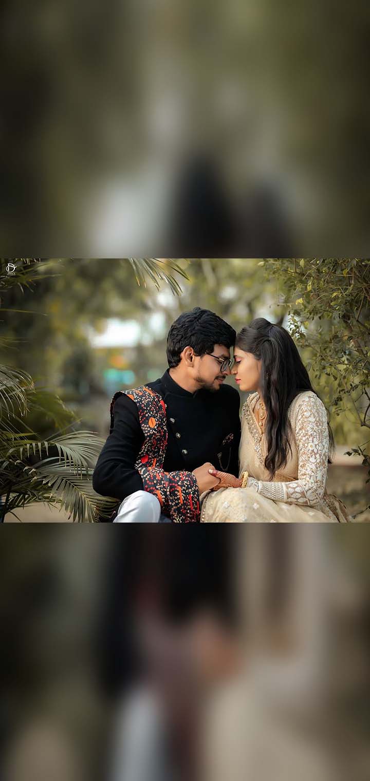 Dilus Photography Pose Image