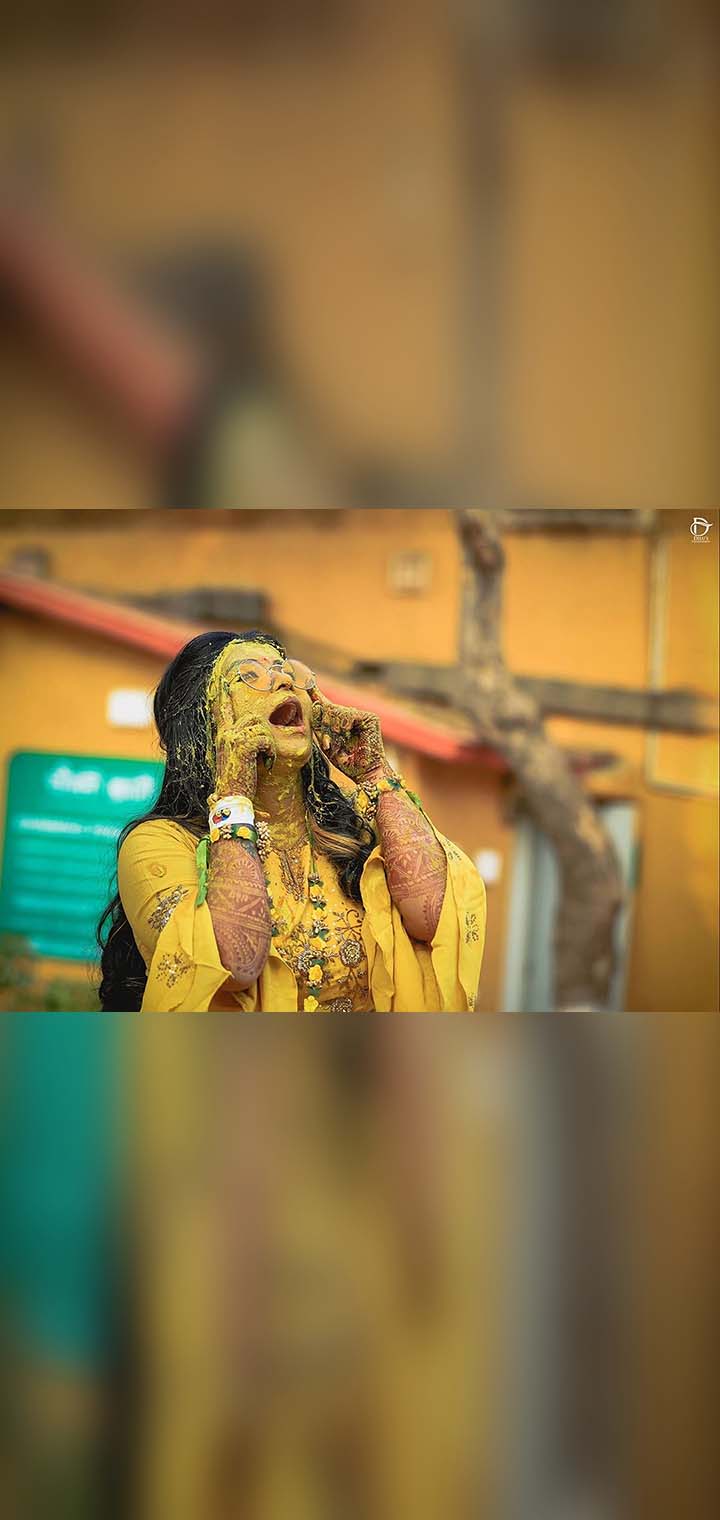 Dilus Photography Pose Image