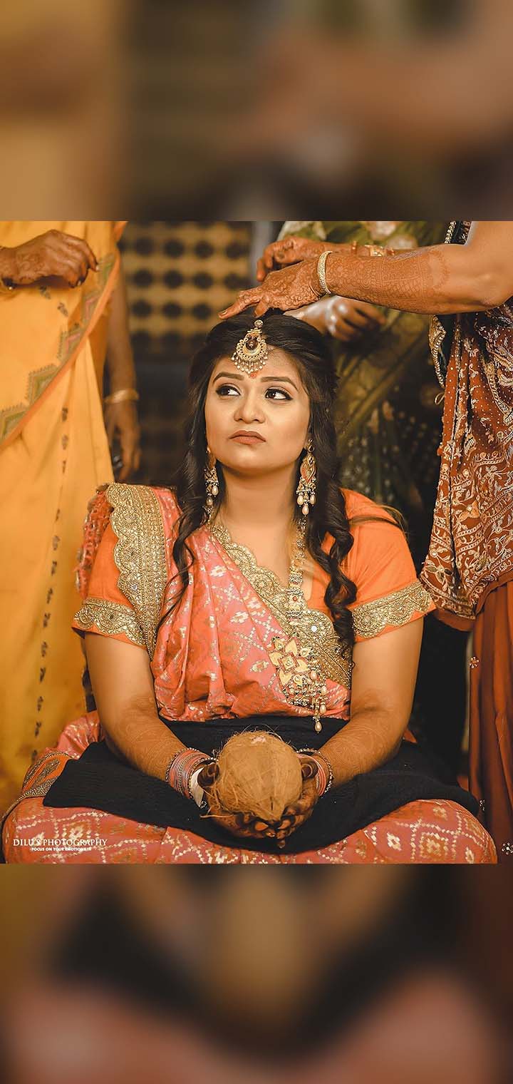 Dilus Photography Pose Image