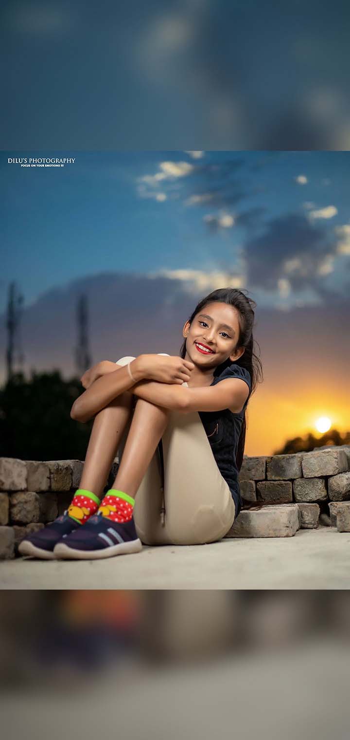 Dilus Photography Pose Image
