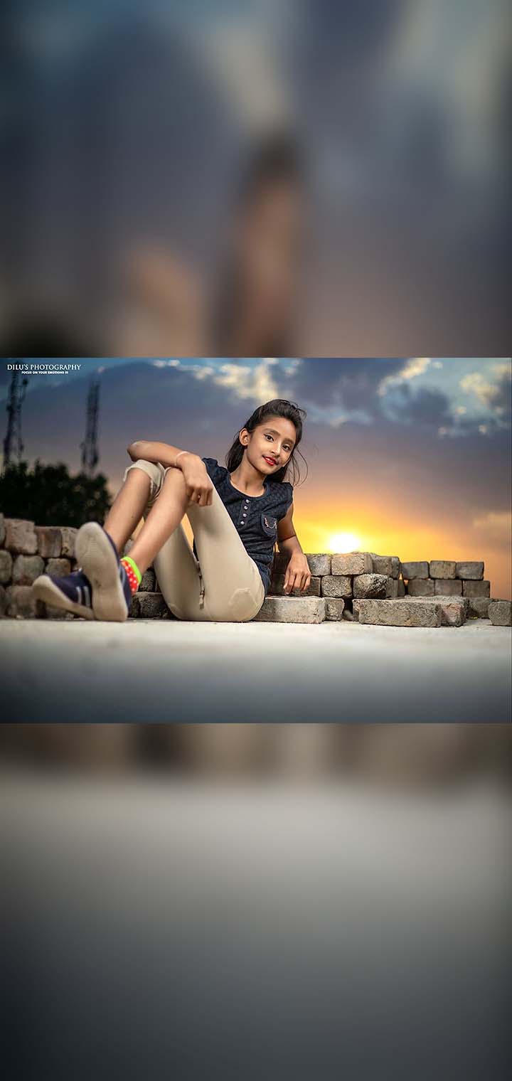 Dilus Photography Pose Image