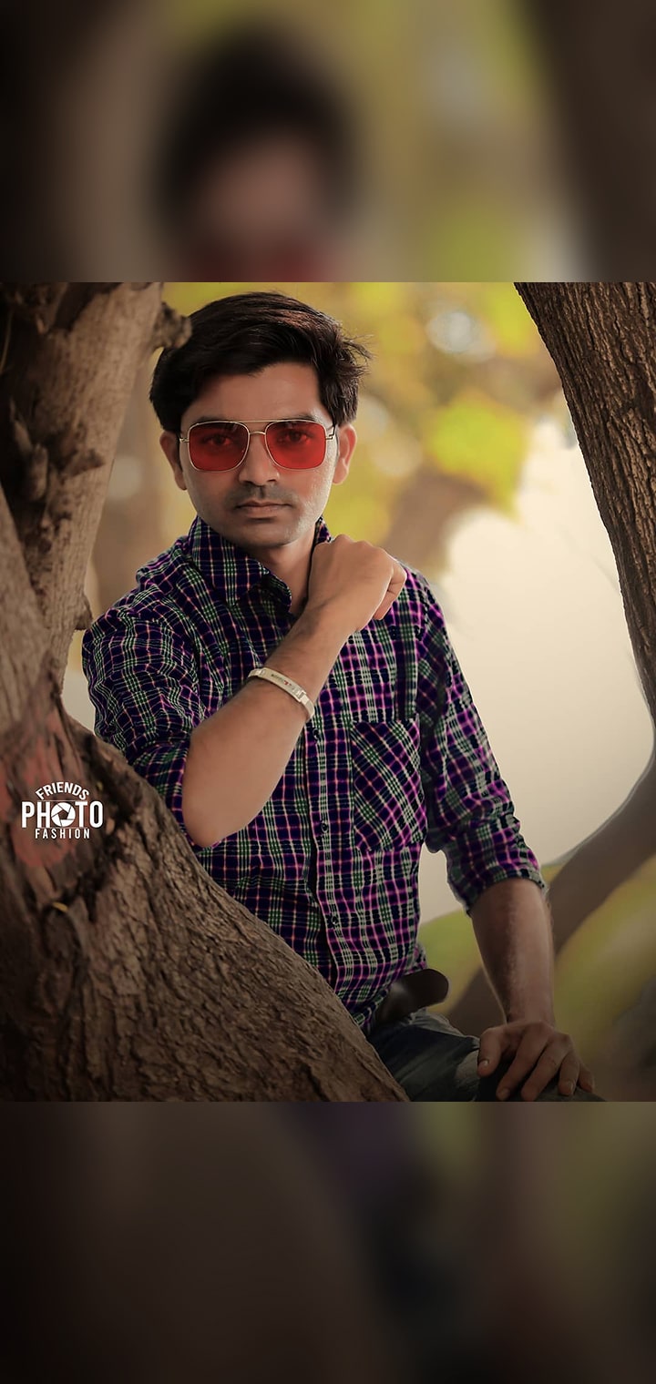 friends photo fashion Pose Image