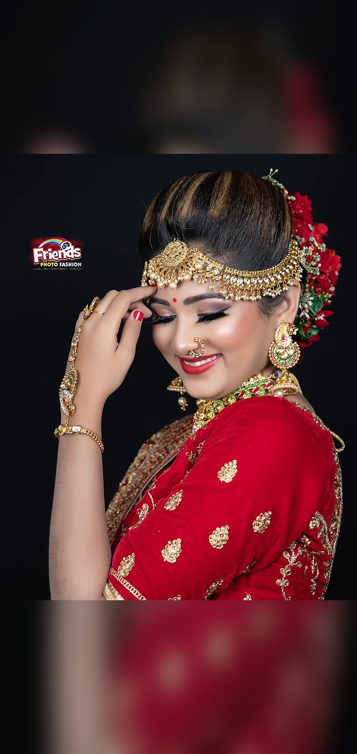 friends photo fashion Pose Image