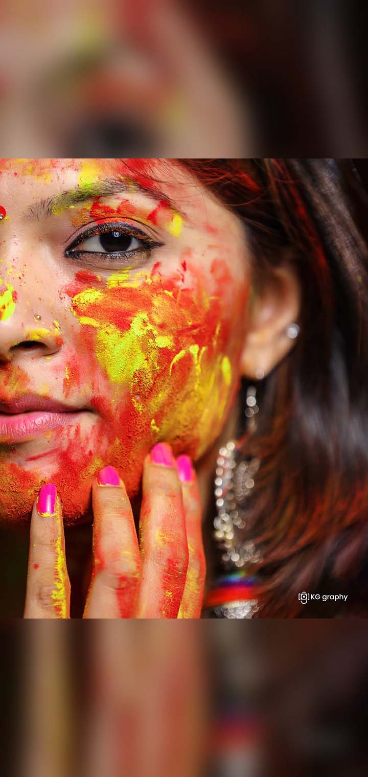 KG graphy Pose Image