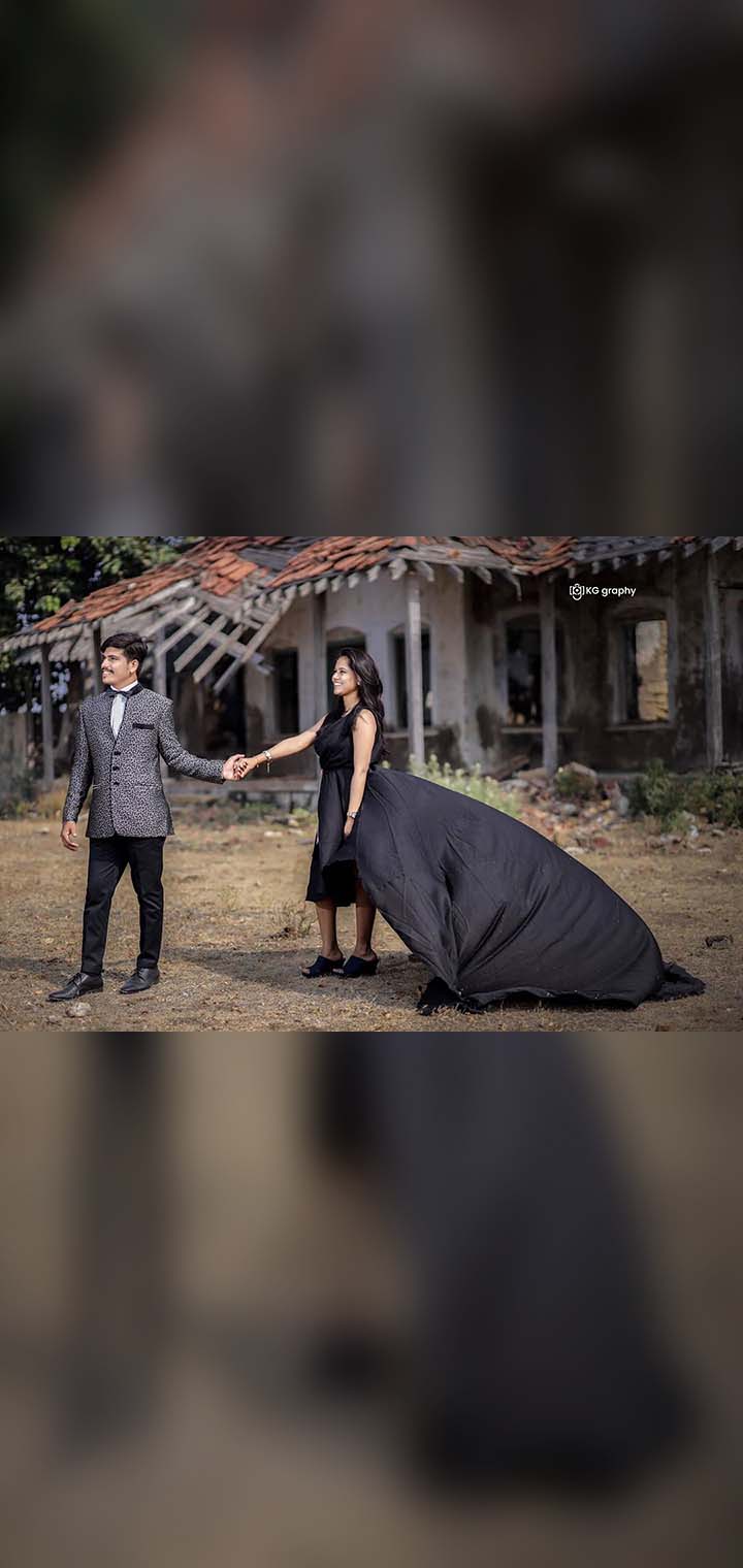 KG graphy Pose Image