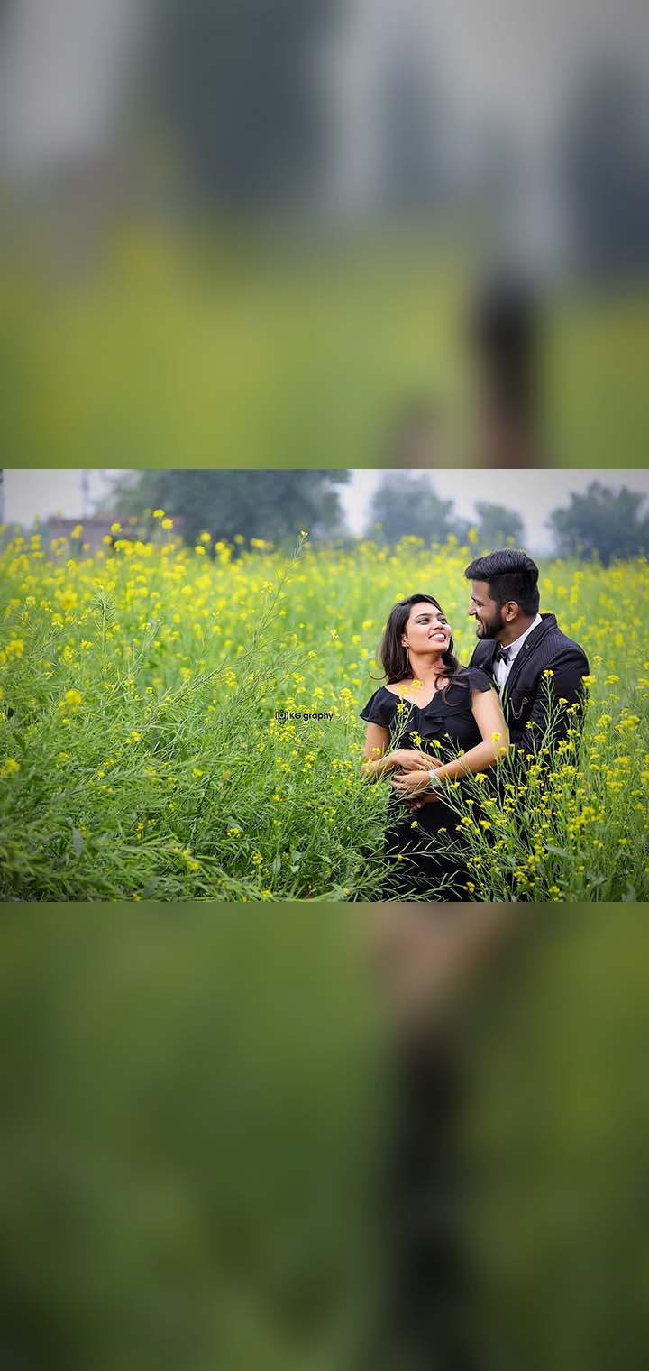 KG graphy Pose Image