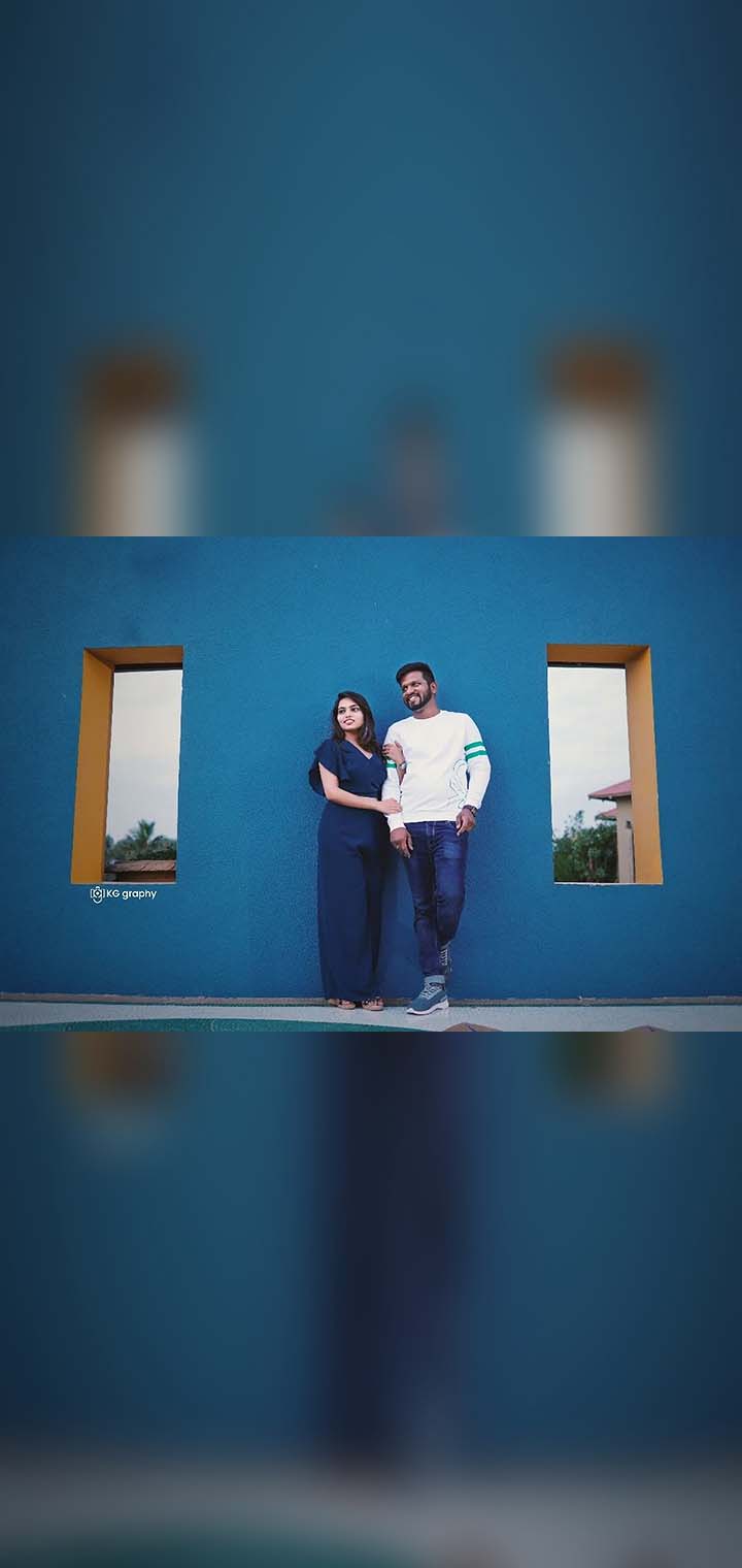 KG graphy Pose Image