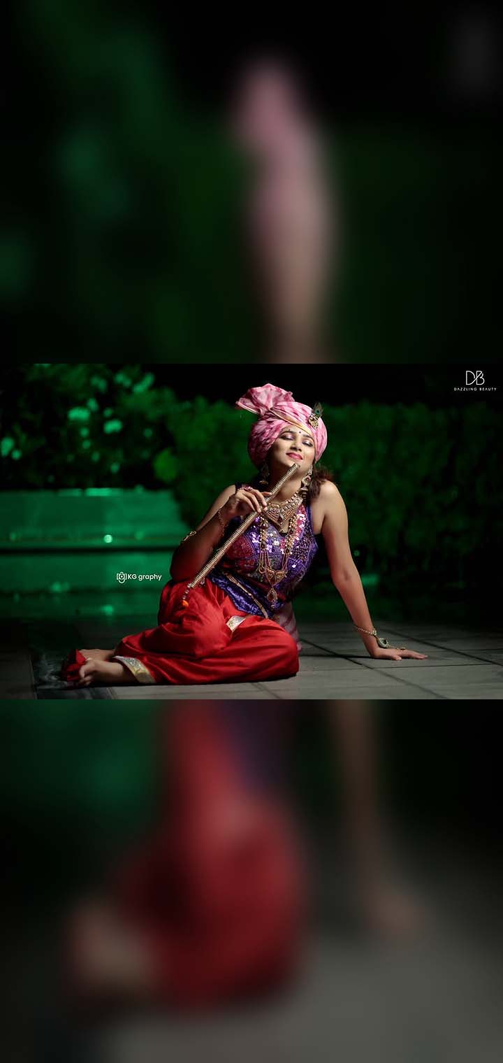 KG graphy Pose Image