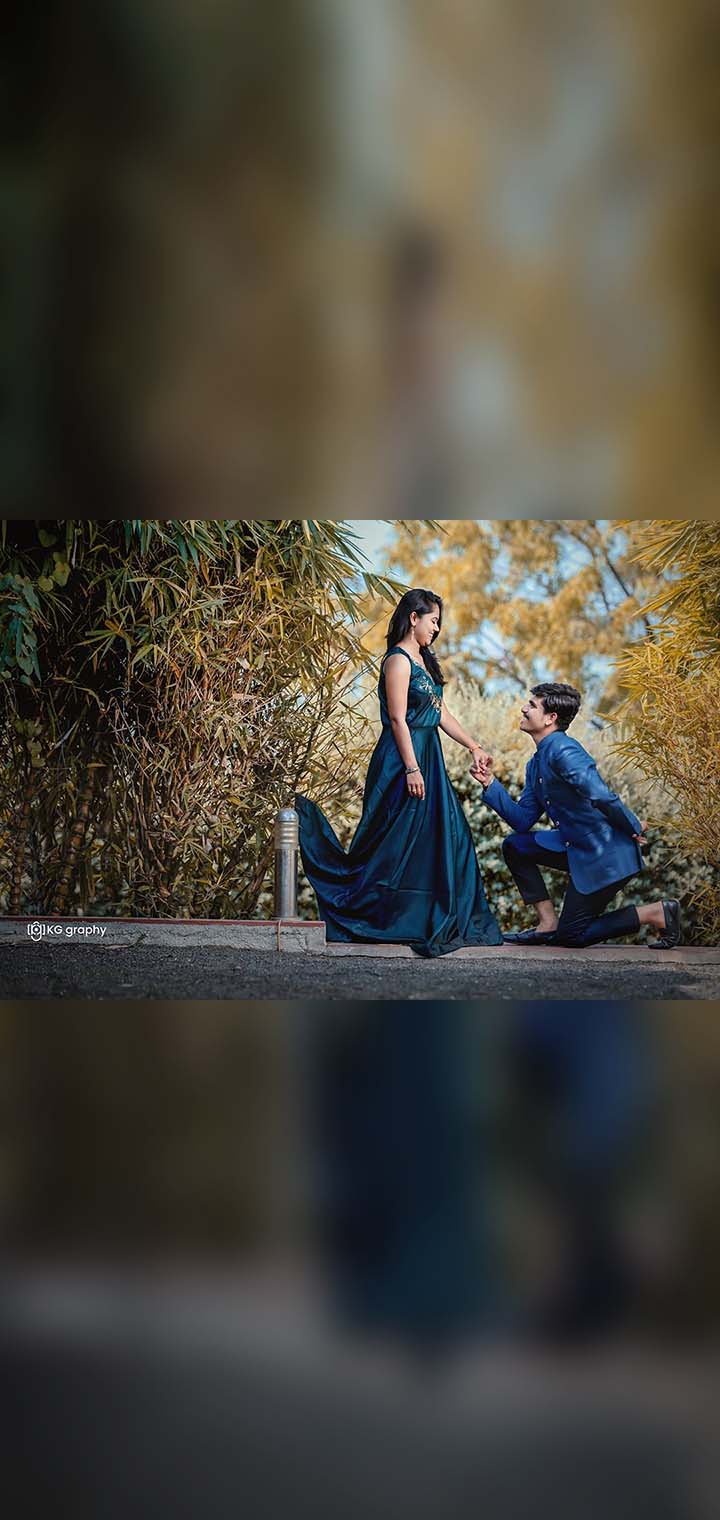 KG graphy Pose Image