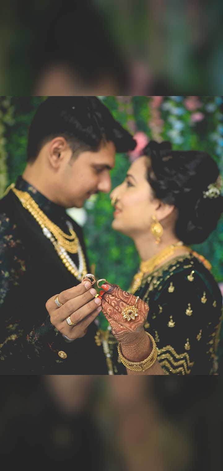 One Click Studio Pose Image