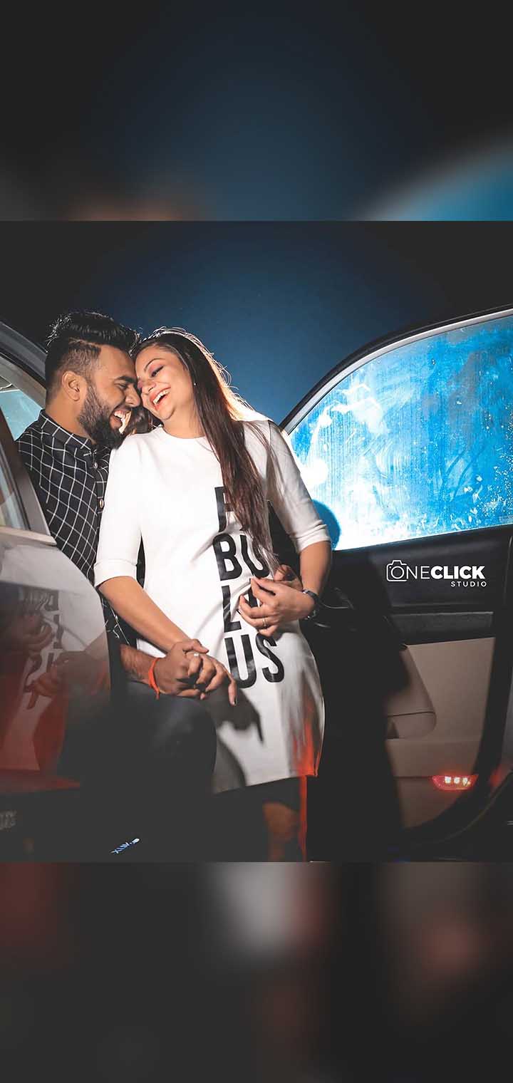 One Click Studio Pose Image