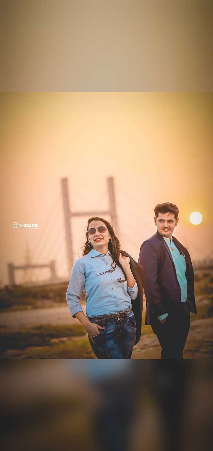 One Click Studio Pose Image