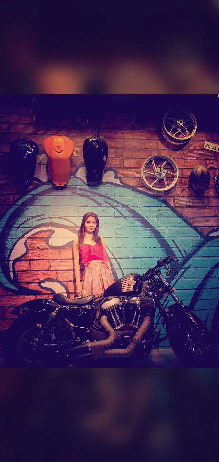 One Click Studio Pose Image