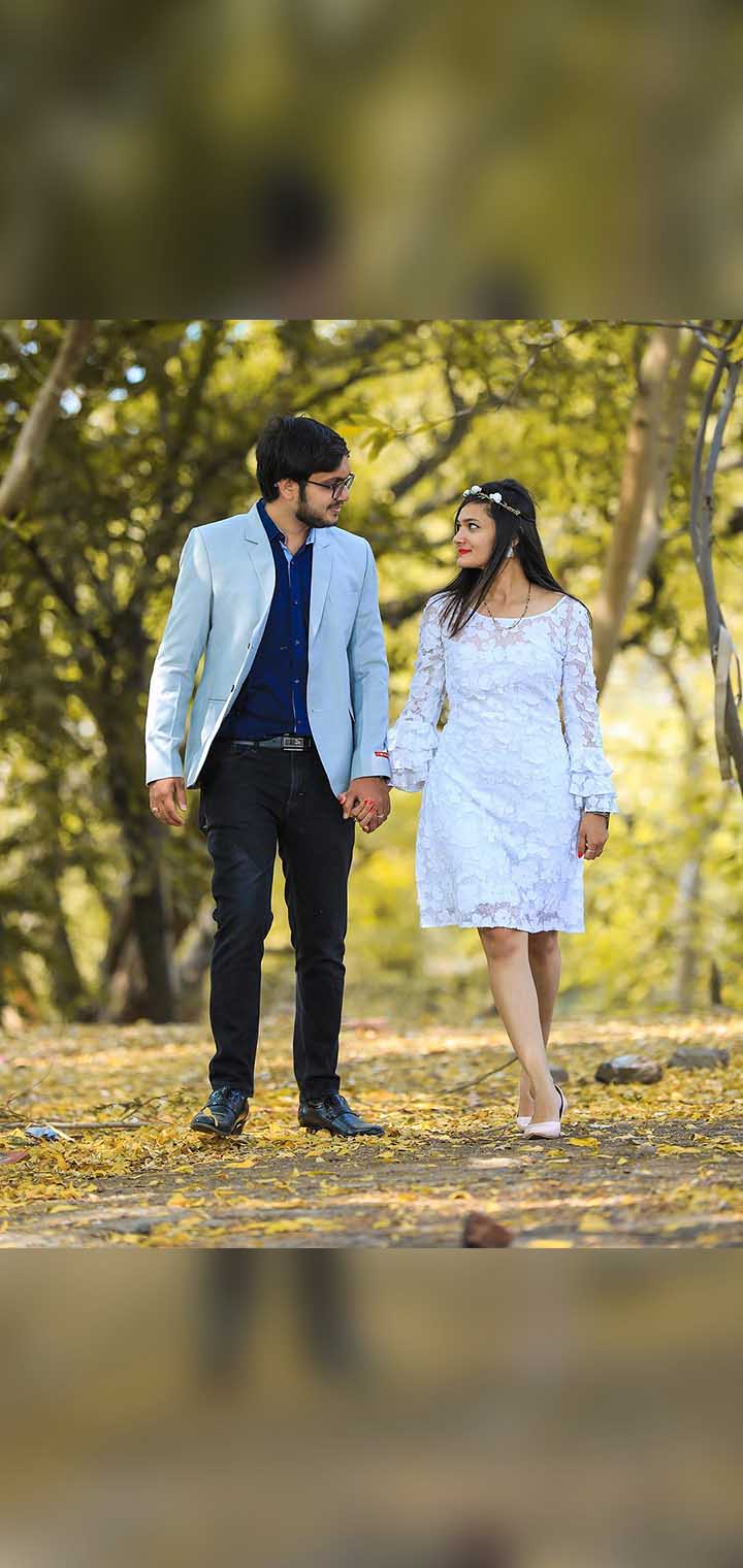 One Click Studio Pose Image