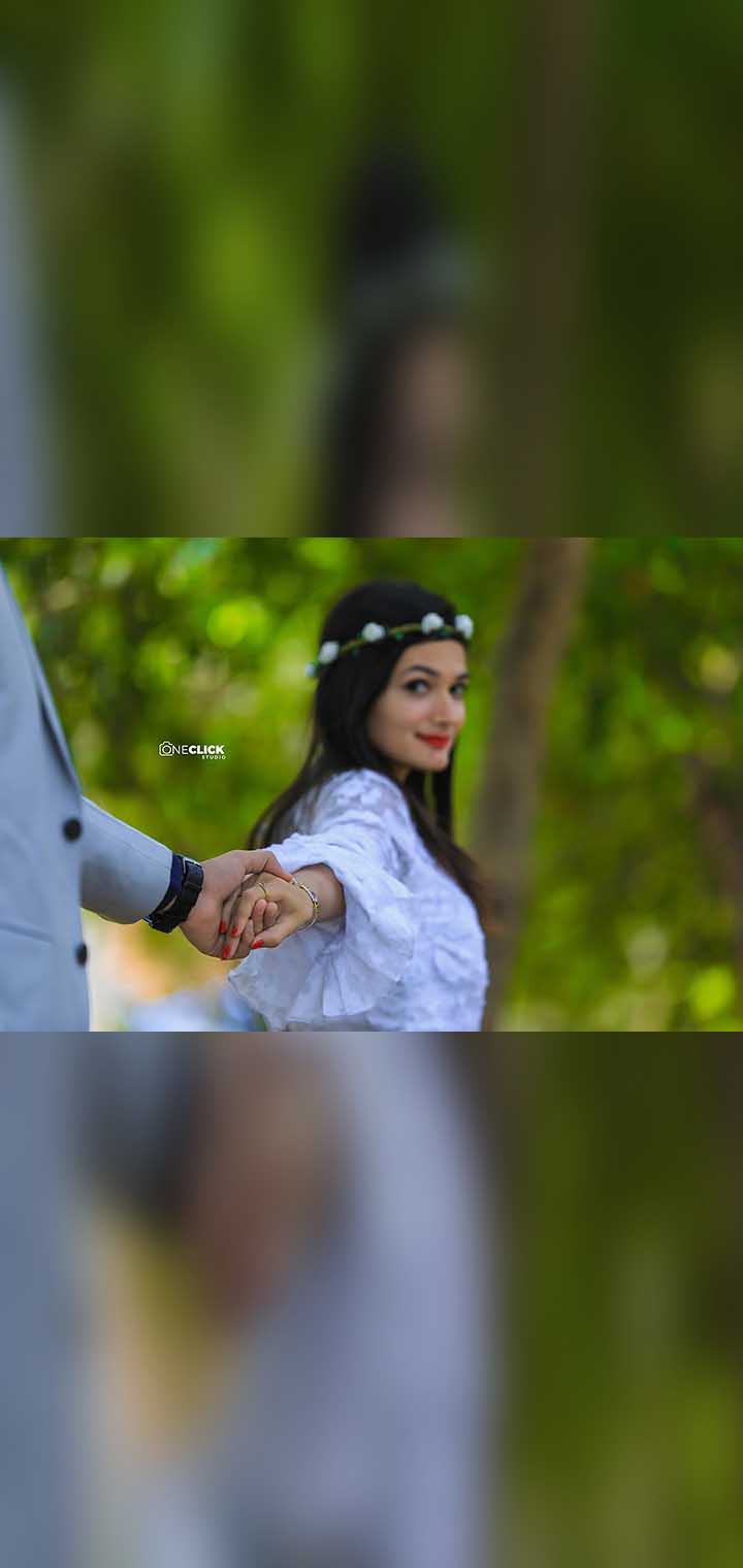 One Click Studio Pose Image