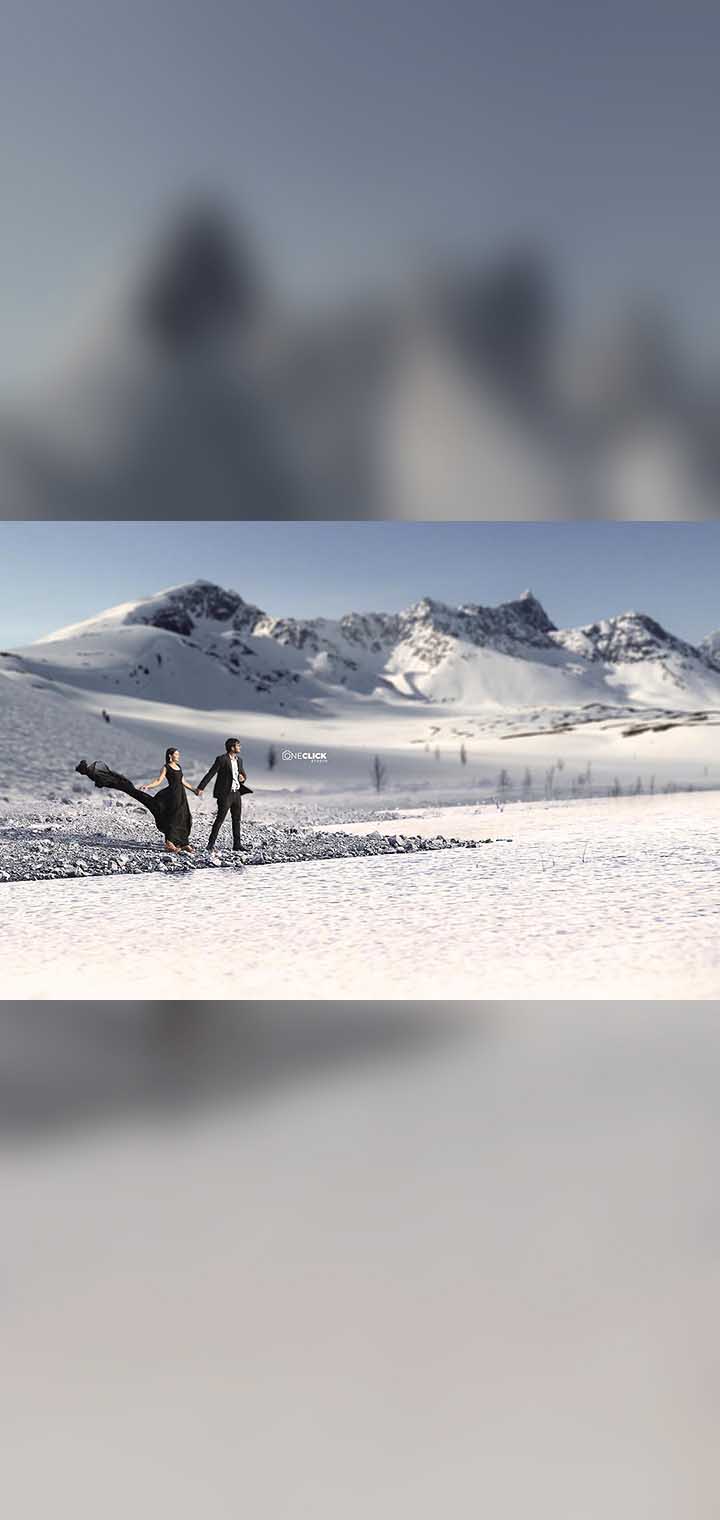 One Click Studio Pose Image