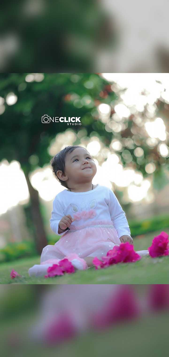 One Click Studio Pose Image