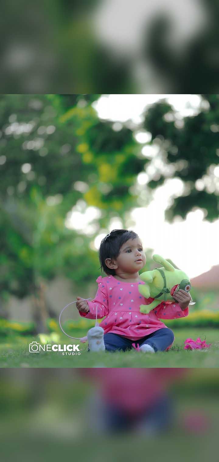 One Click Studio Pose Image